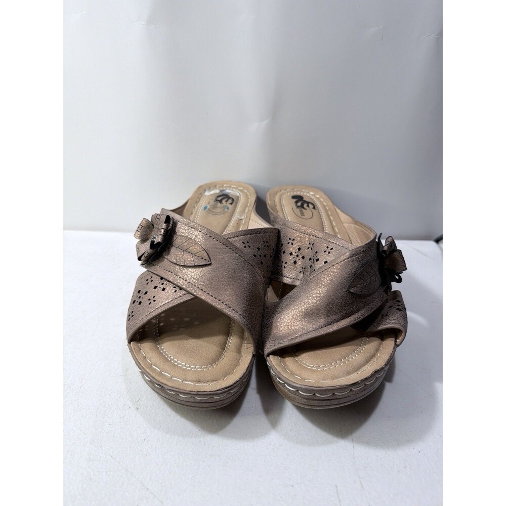GC womens size 8  wedge sandals bronze slip on summer causal church buckle